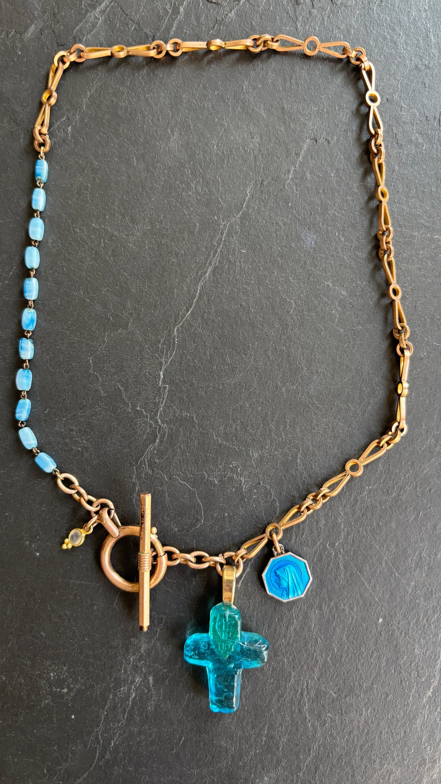 Collier chaîne de montre ancienne, croix et chapelet turquoise - blissparis