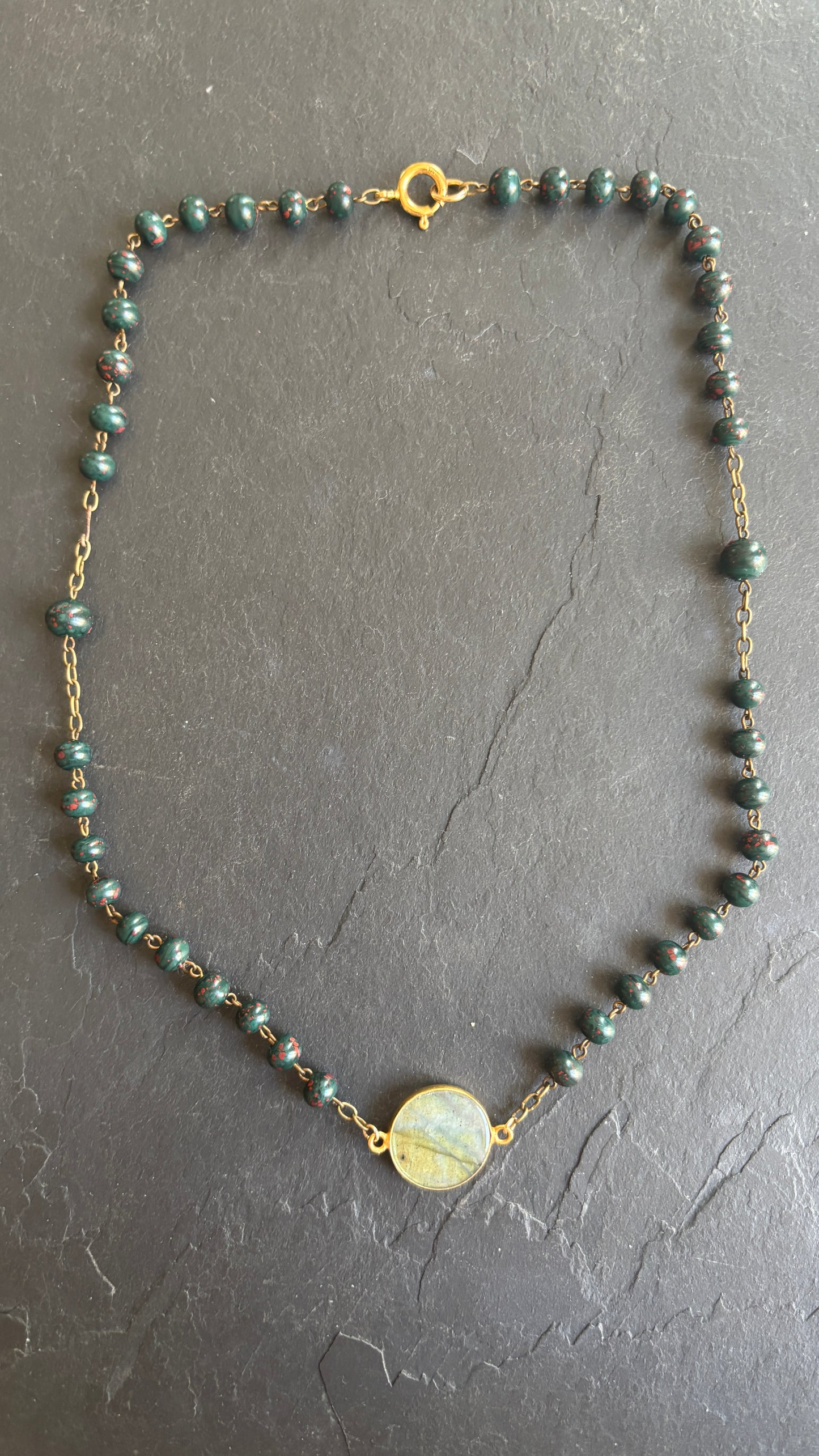 Collier chapelet agate verte et labradorite - blissparis