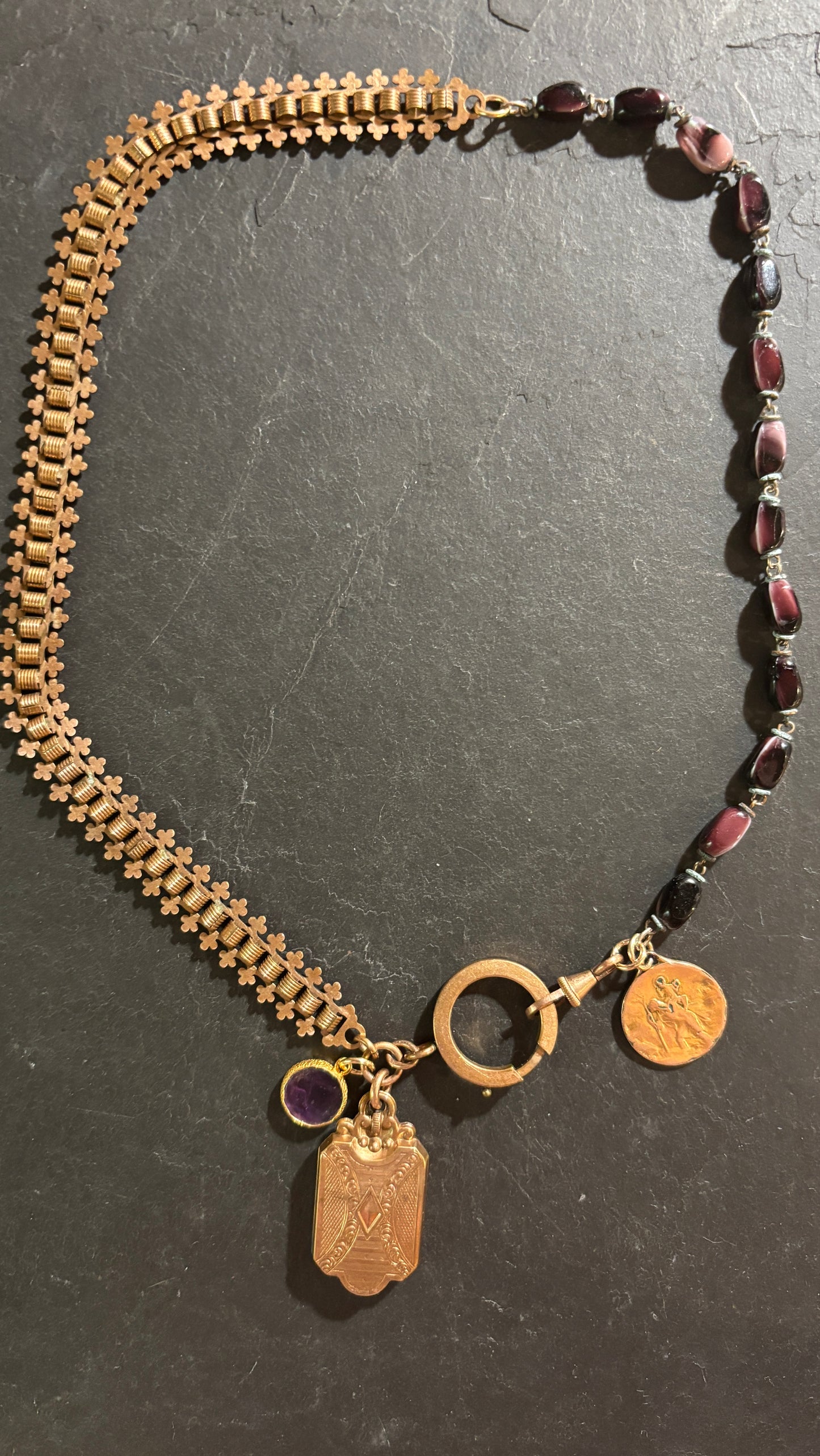 Collier chaîne de montre , chapelet ancien et médaillons