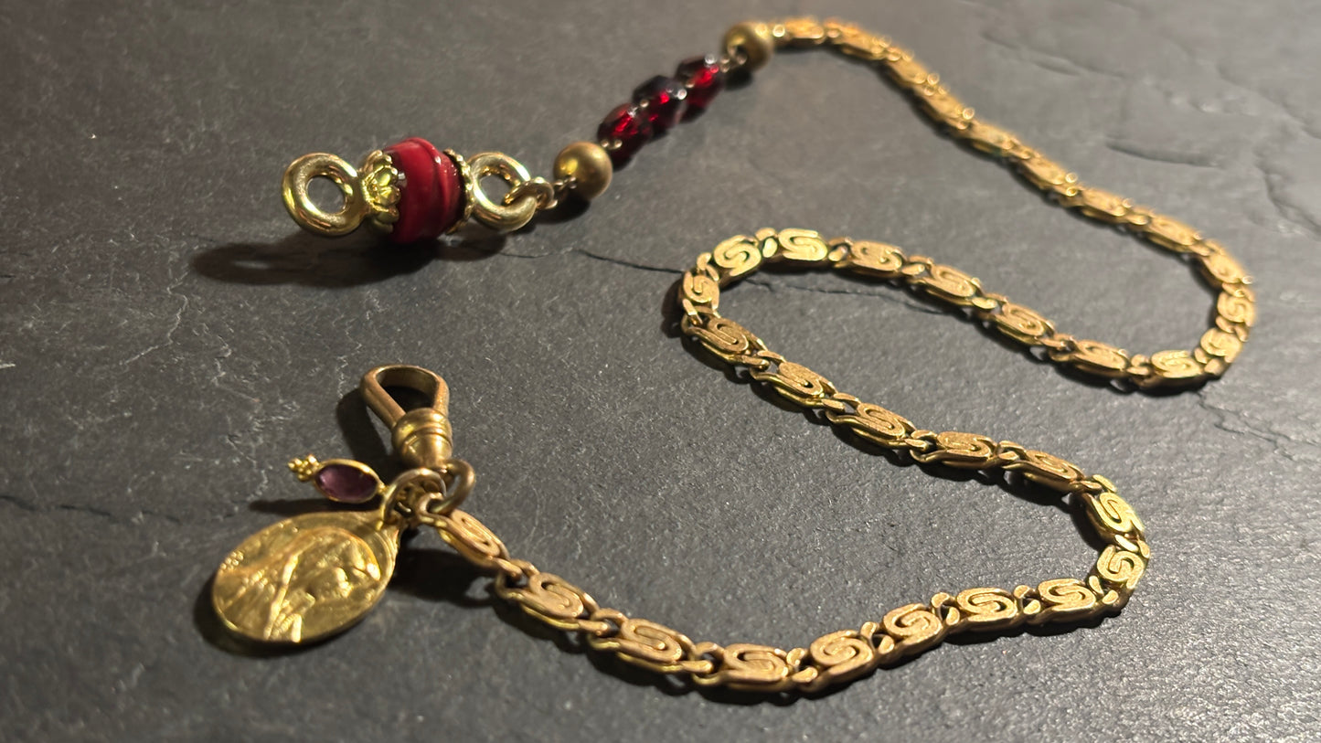 Choker chaîne de montre et chapelet, médaille de la Vierge
