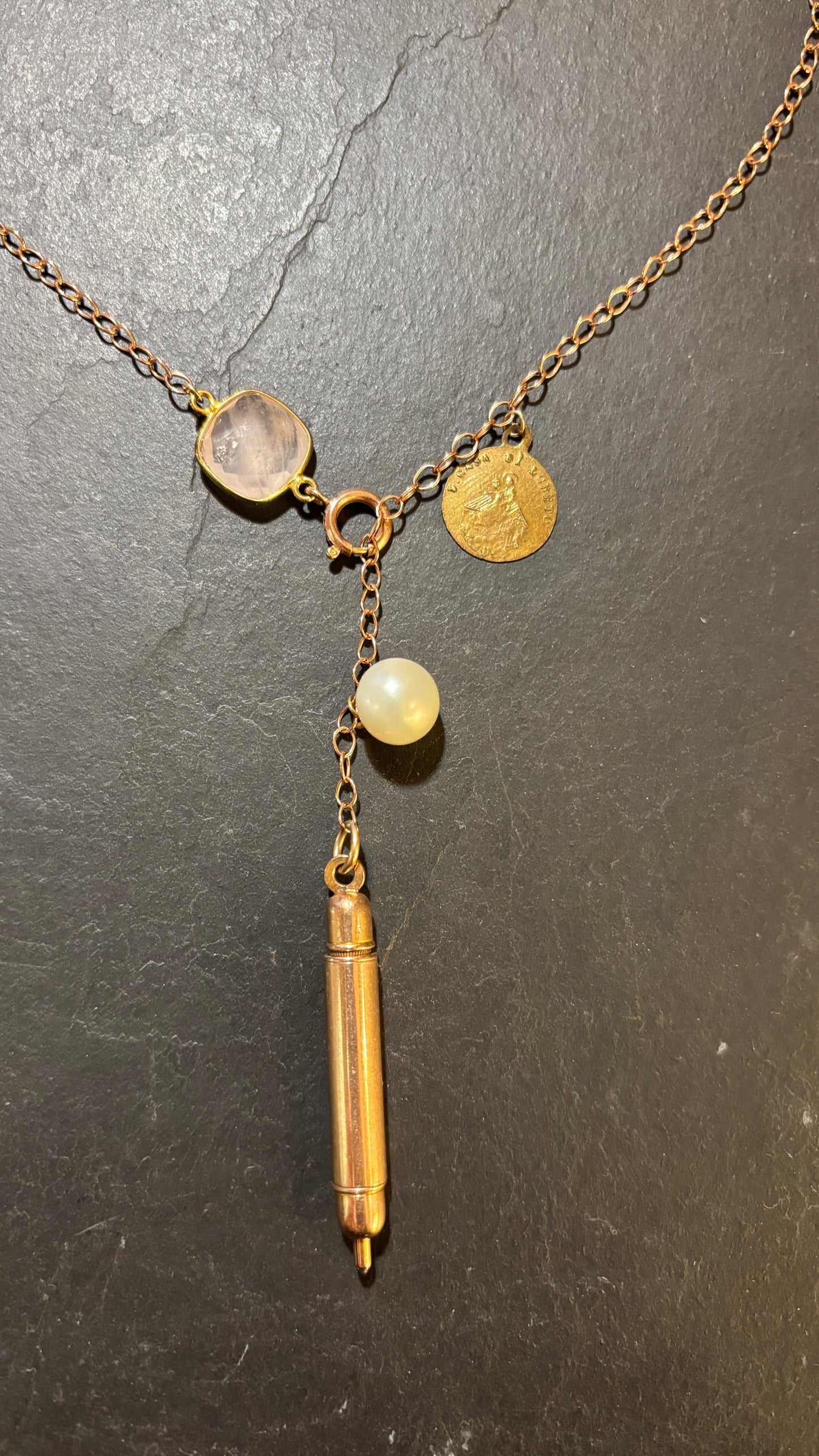 Collier lasso et crayon de bal plaqué or rose - blissparis