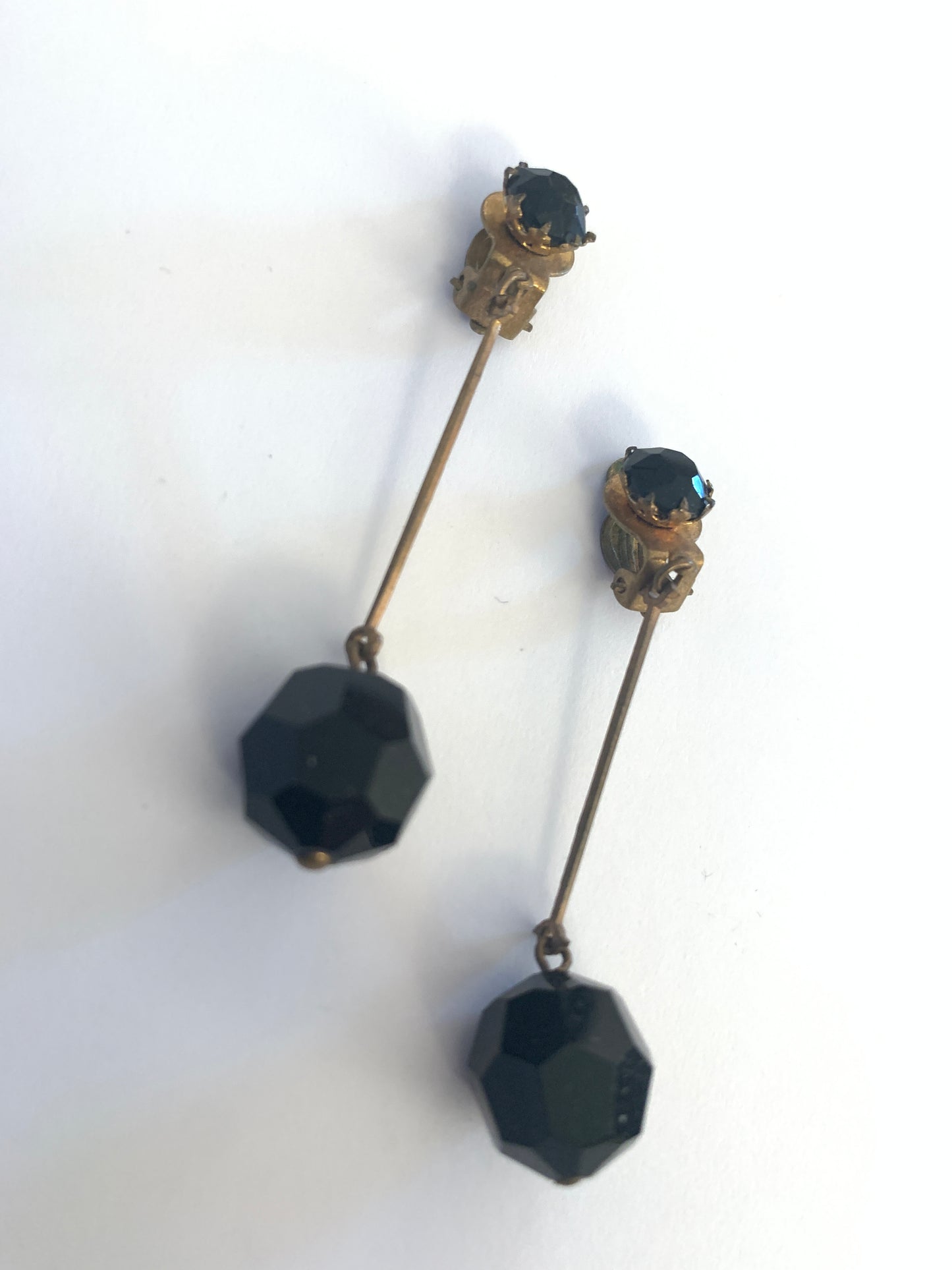 Pendants noirs à clips