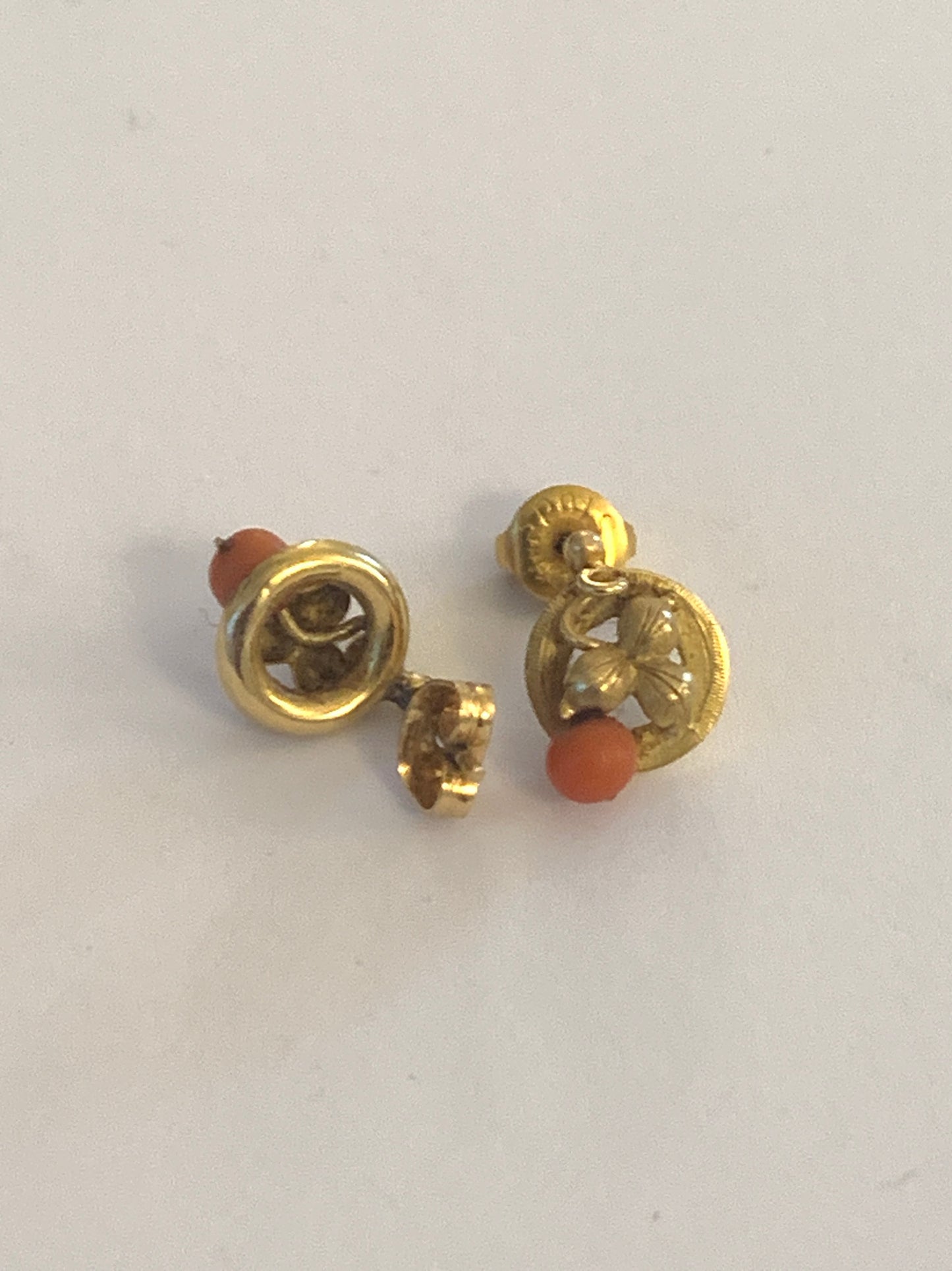 Puces d’oreille à trèfles