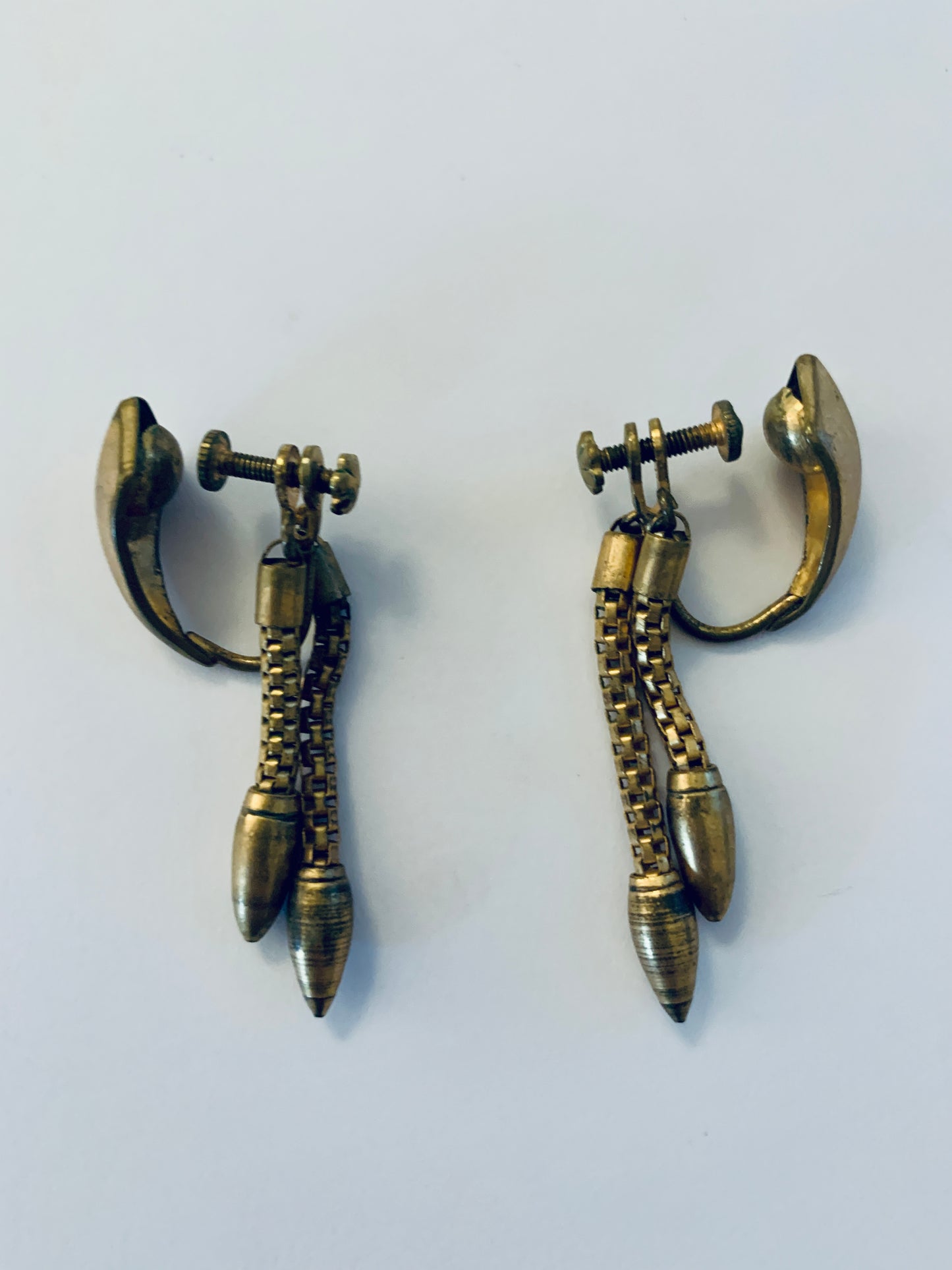 Pendants d’oreilles à vis