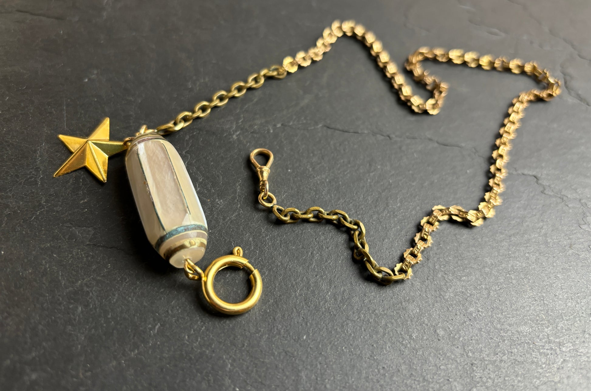 Collier chaîne de montre, étoile et nacre - blissparis