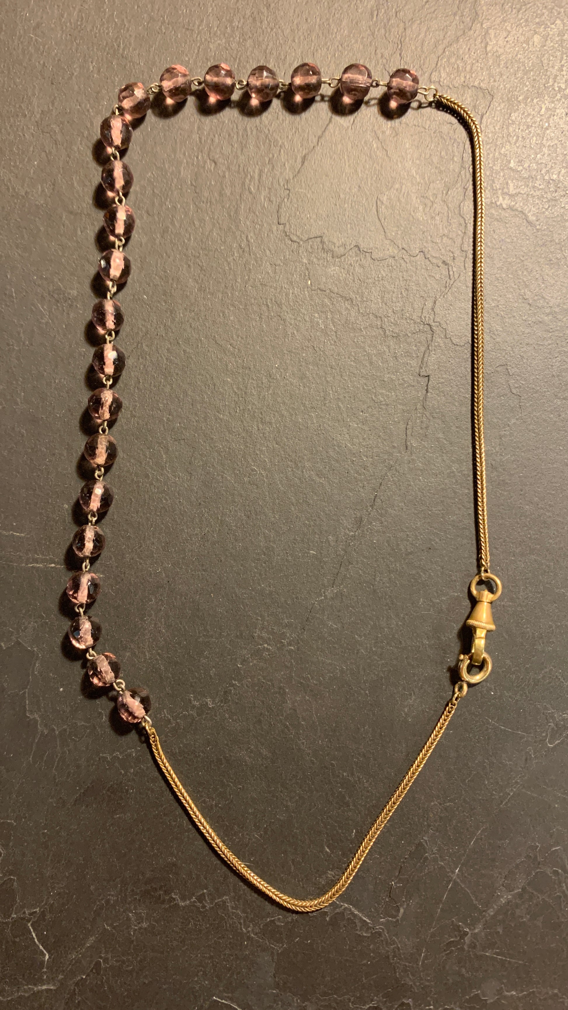 Collier chapelet mauve et chaîne de montre - blissparis