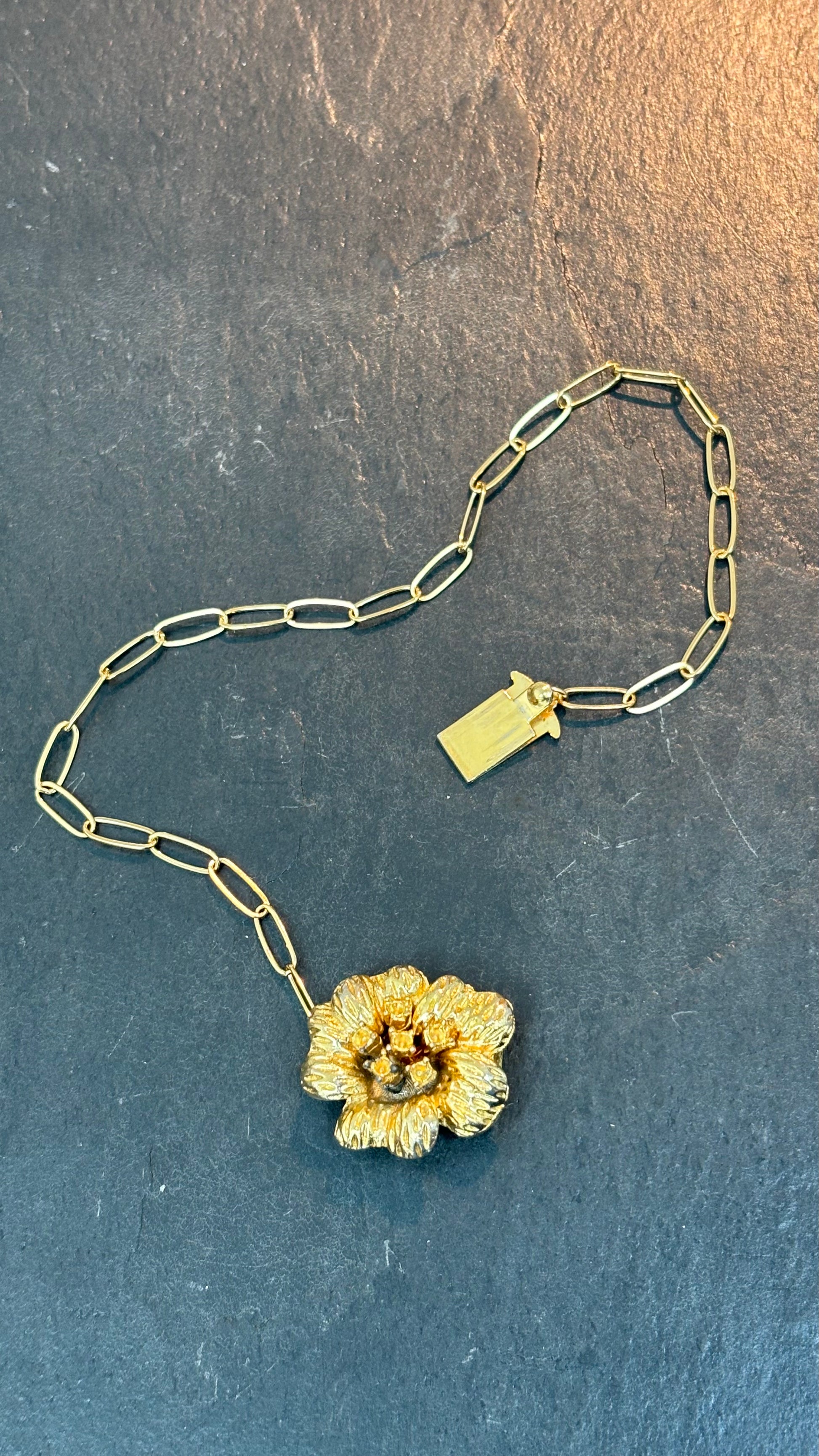 Bracelet chaîne et fleur - blissparis