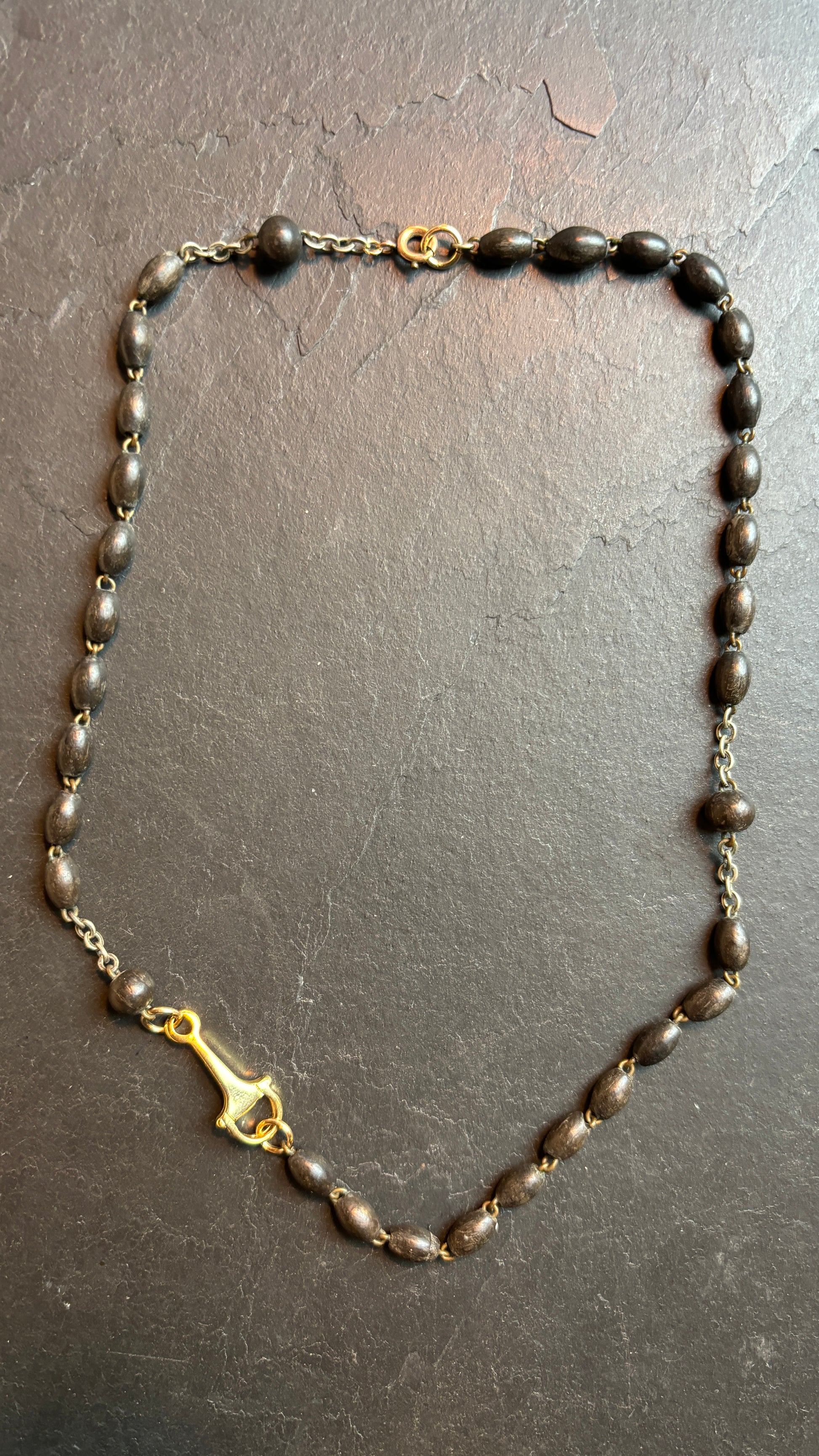 Collier chapelet d’Olivier noirci - blissparis