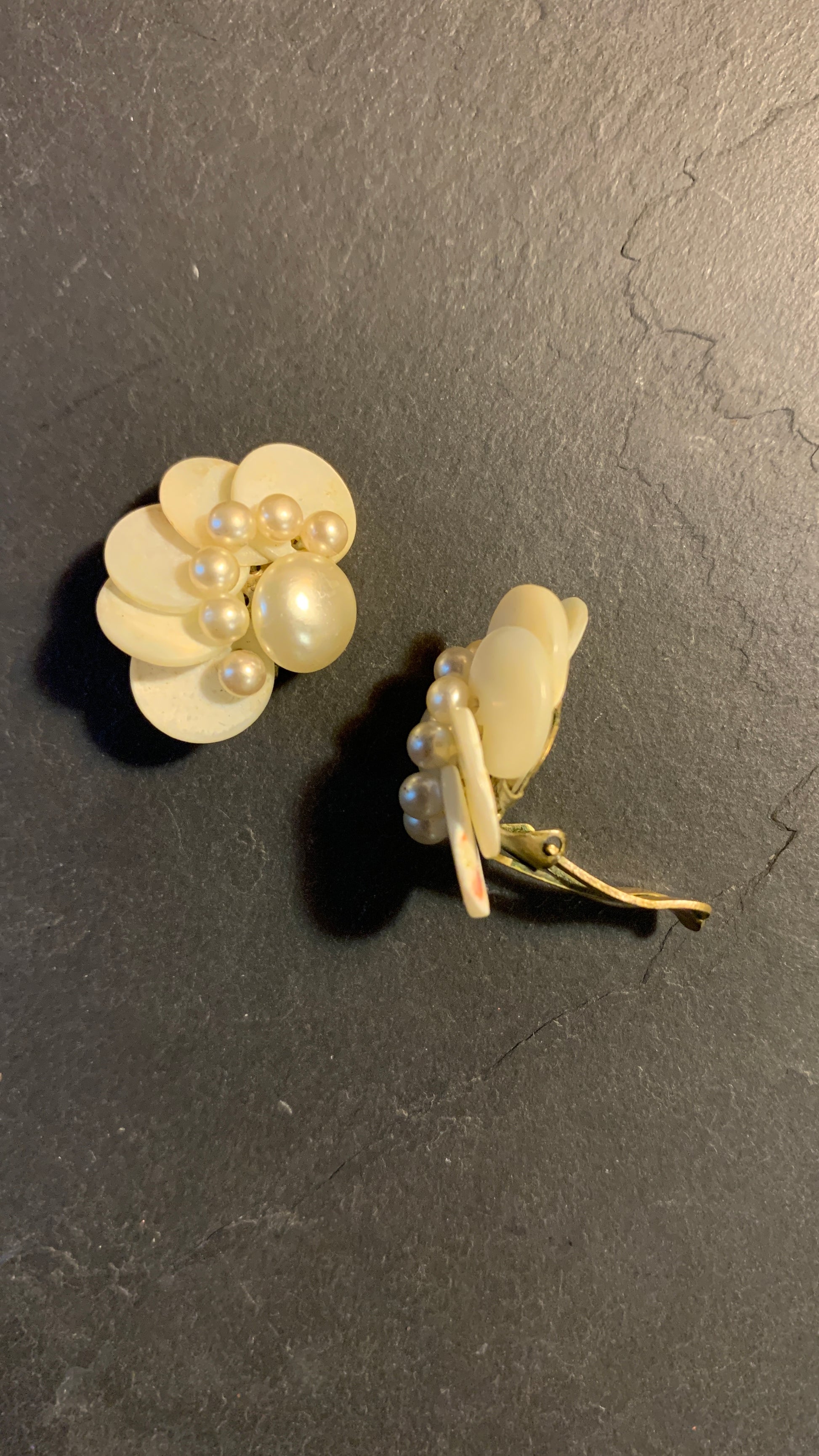 Clips vintage en nacre - blissparis
