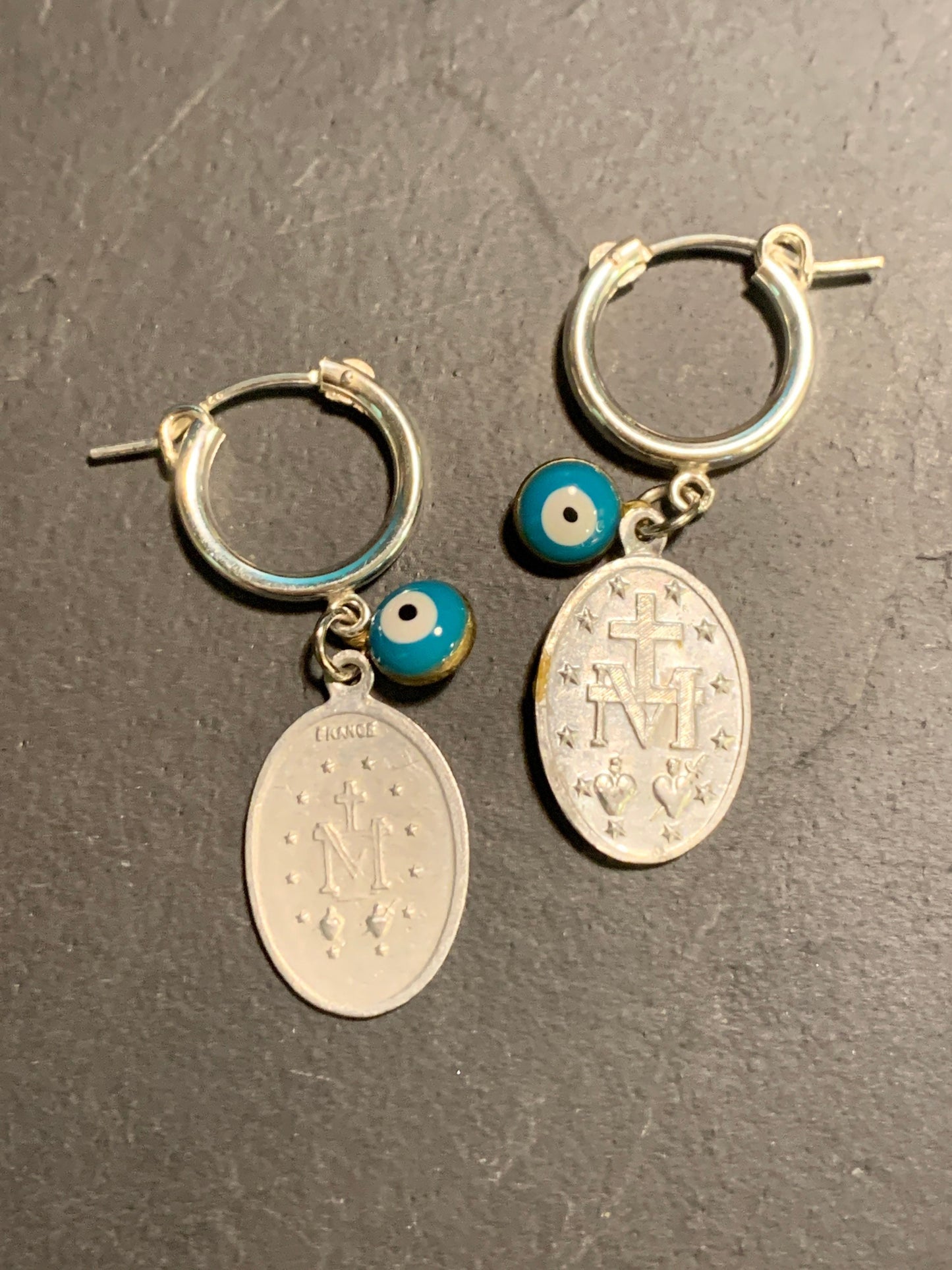 Mini créoles , Matiasma et Médailles miraculeuses Vintage
